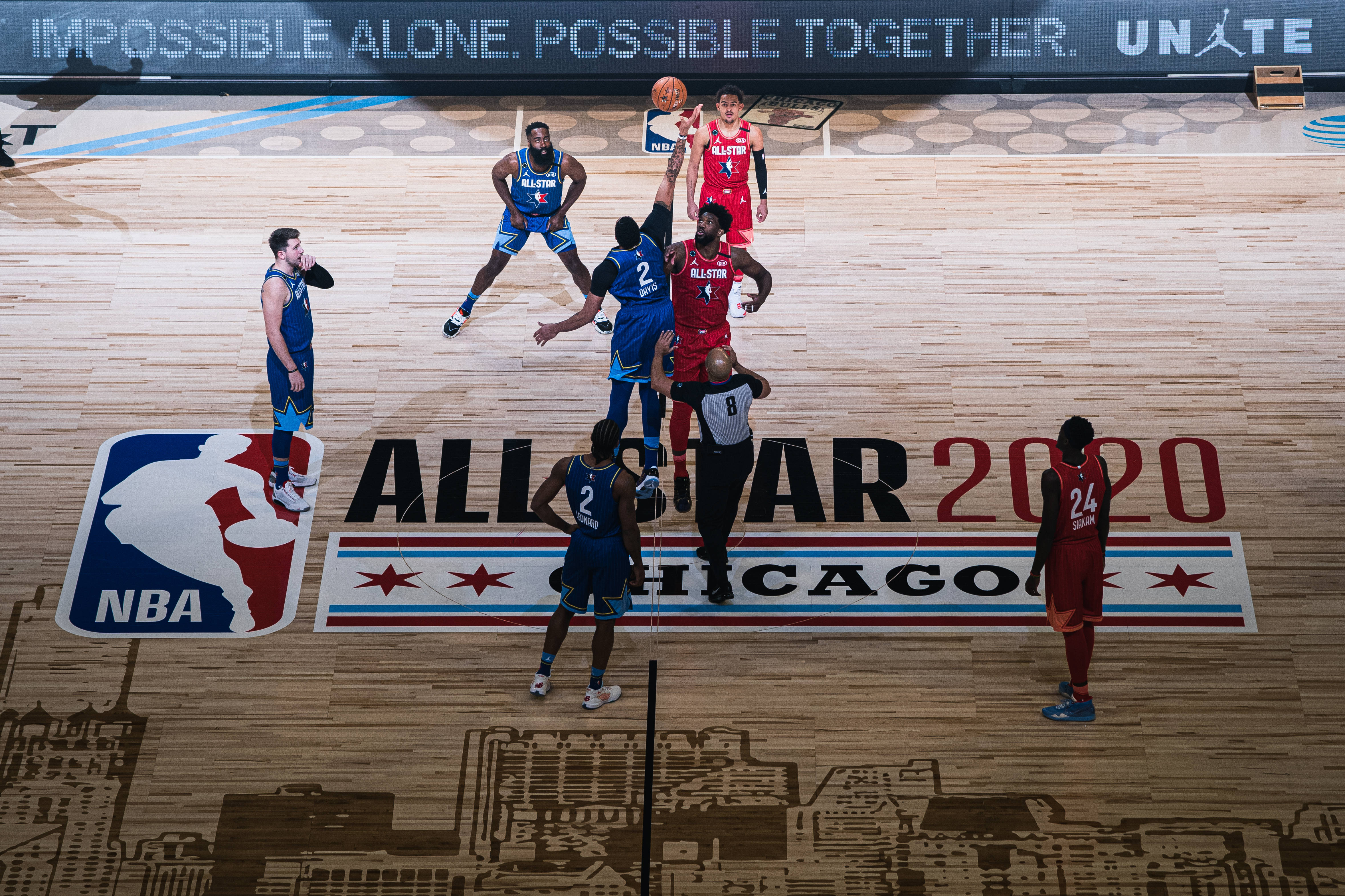 南宫娱乐-NBA全明星周末即将到来，各队球星纷纷展现实力_