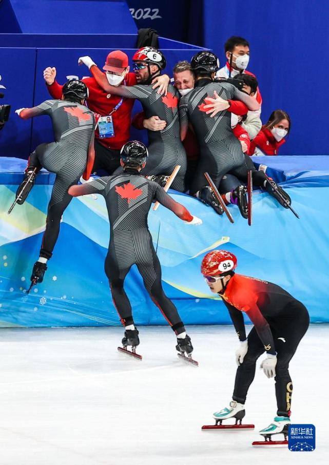 南宫娱乐-斯洛文尼亚短道速滑选手在比赛中夺冠