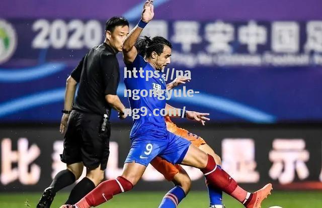 广州恒大战胜山东鲁能，豪取中超四连胜，登顶积分榜领跑联赛！_