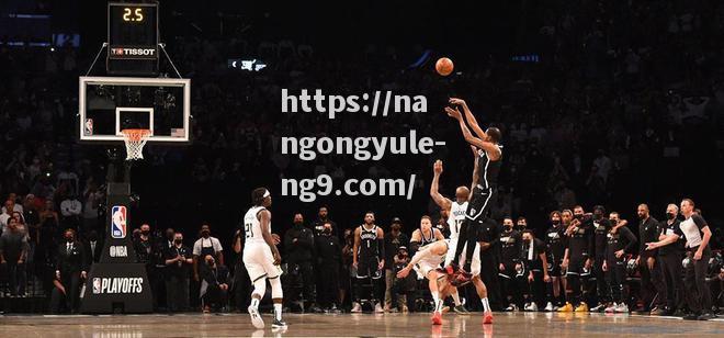 詹姆斯·哈登以三双表现领导篮网击败湖人，拿下赛季第一场胜利_