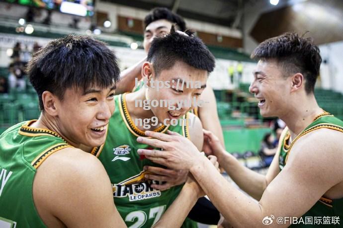 南宫娱乐-国内联赛决战关键时刻，冠军领跑