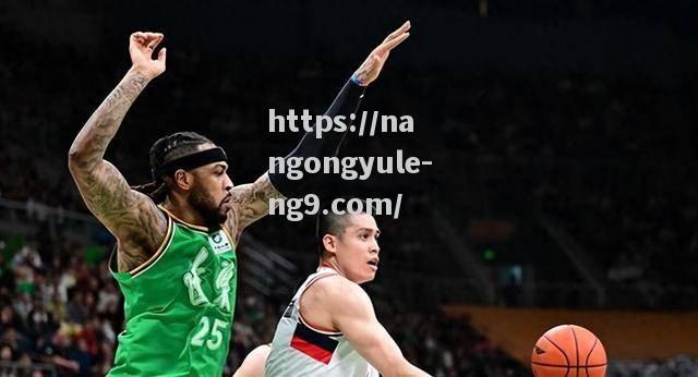 南宫娱乐-网络热议！球员表现引发球迷热议和关注！