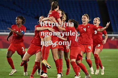 国际女子足球赛事中，球员们实力较量