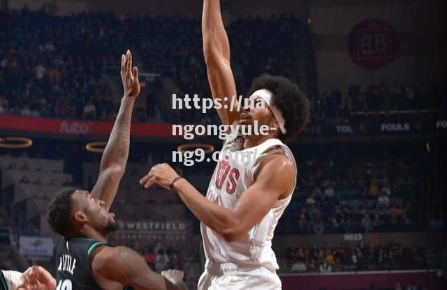 开拓者大胜魔术，利拉德率队全面发威